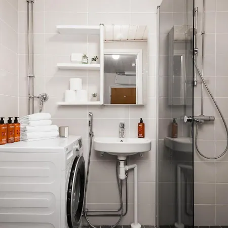 Borg Itsenaeisyydenkatu *