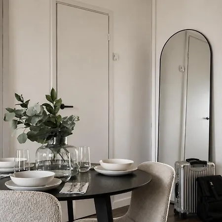 Apartamento Borg Itsenaeisyydenkatu, Centre Spacious 2-room Apt, King Bed, Free Parking & Wifi *